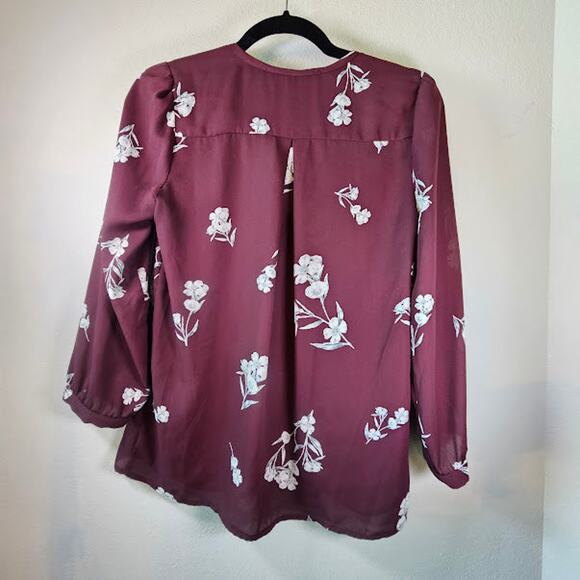 Collective Concepts Maroon Flower Shirt- Women's Small- Estimated Retail $55 - Picture 2 of 3